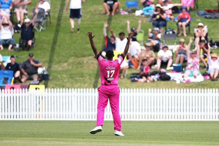 Ish Sodhi celebrates to the crowd